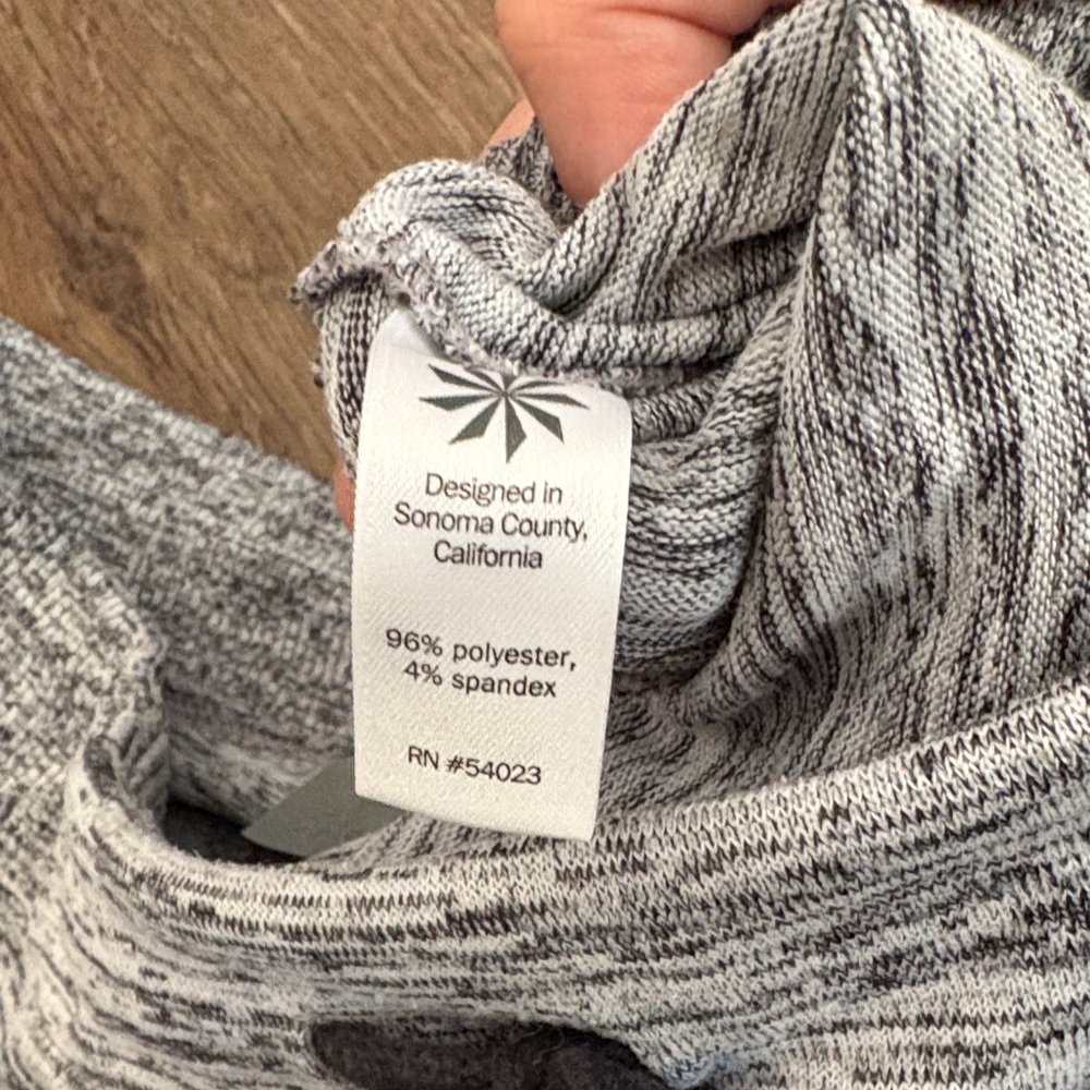 Athleta Downplay gray skirt - Picture 6 of 8